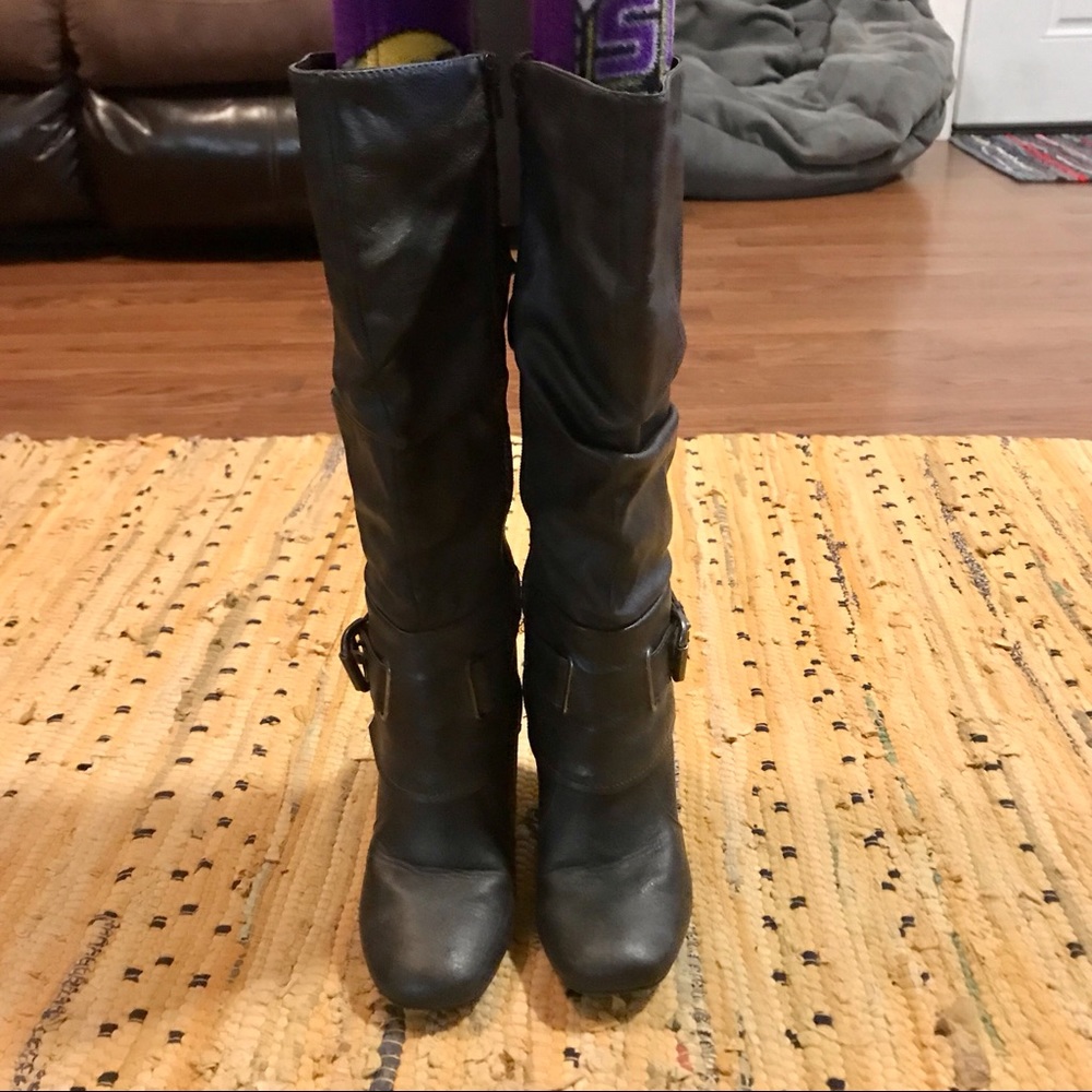 🚫SOLD🚫Rialto Knee Boots - Picture 4 of 13